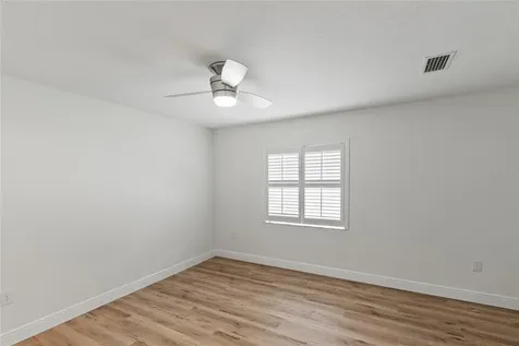 810 Ridge Avenue Wildwood FL 34785