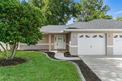 810 Ridge Avenue Wildwood FL 34785