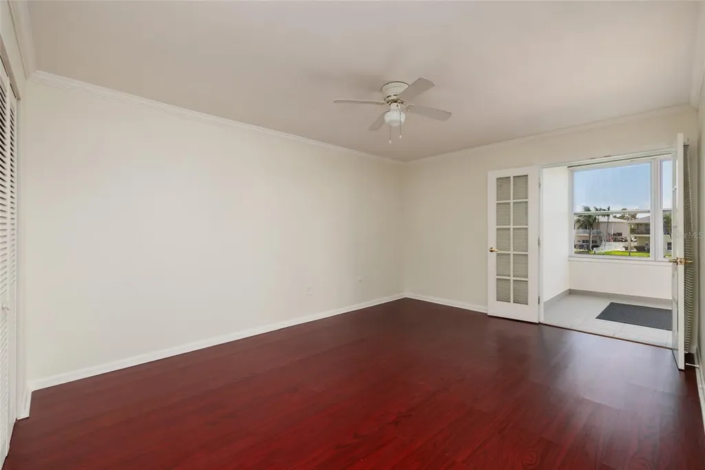 1893 Shore Drive S South Pasadena FL 33707