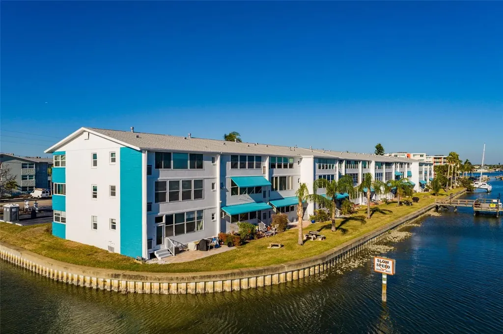 1893 Shore Drive S South Pasadena FL 33707