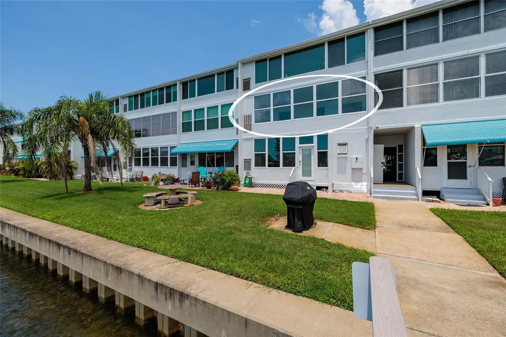 1893 Shore Drive S South Pasadena FL 33707