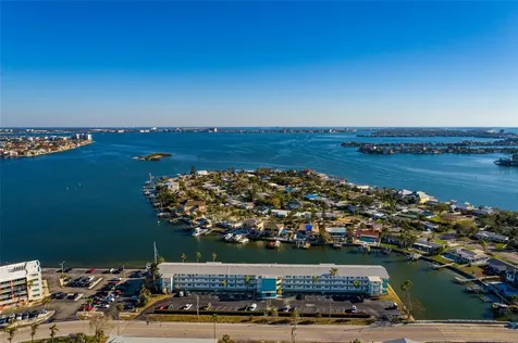 1893 Shore Drive S South Pasadena FL 33707