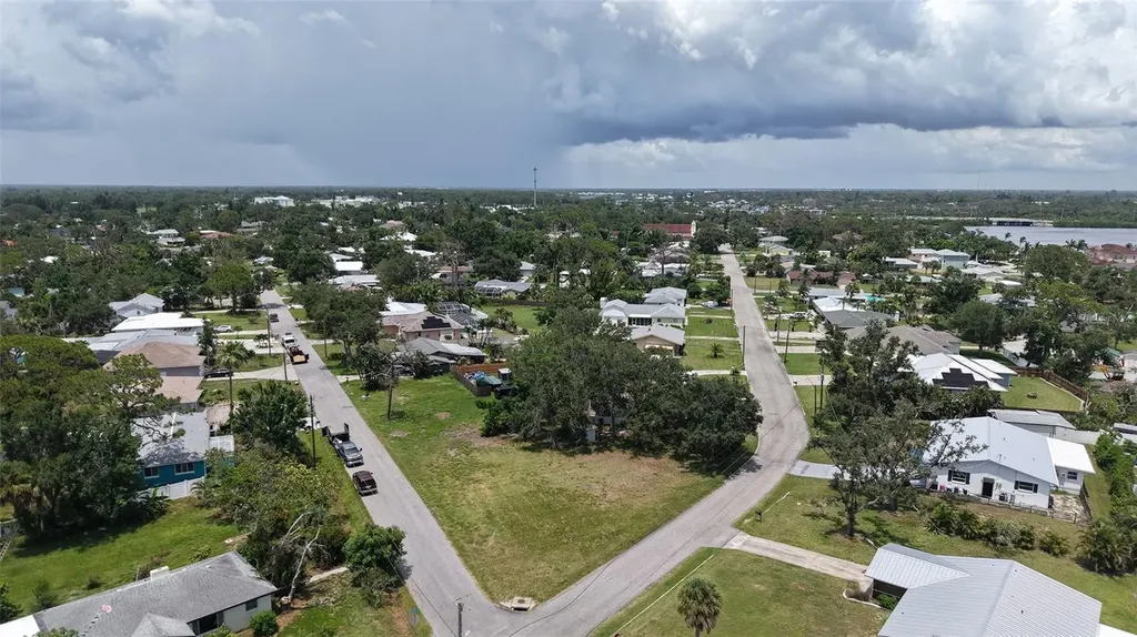 513 Pine Road Nokomis FL 34275