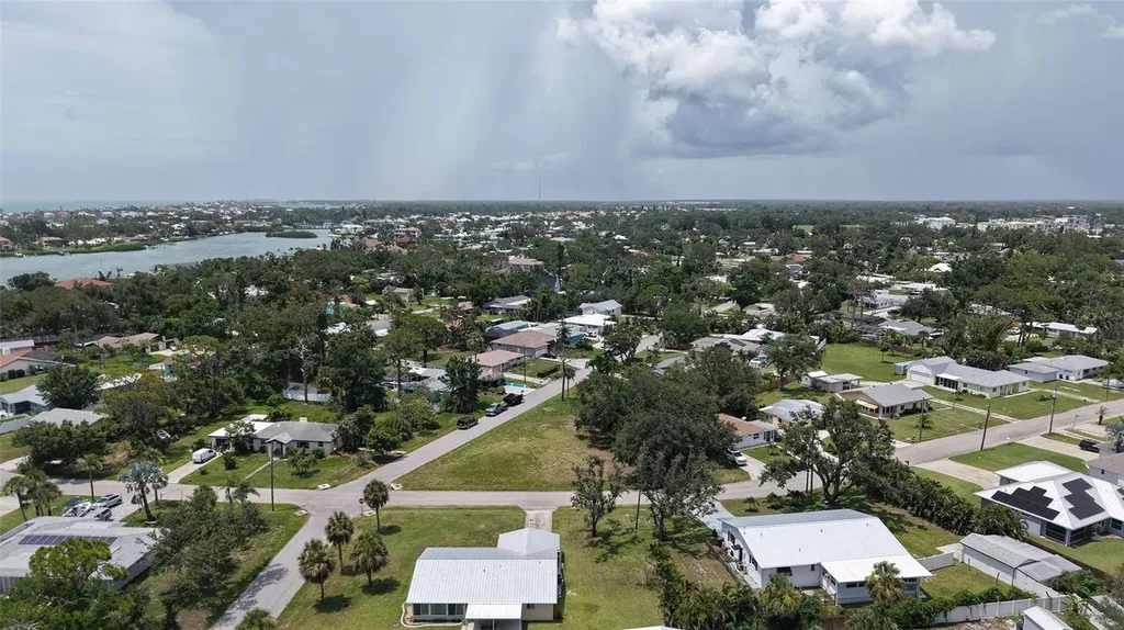 513 Pine Road Nokomis FL 34275