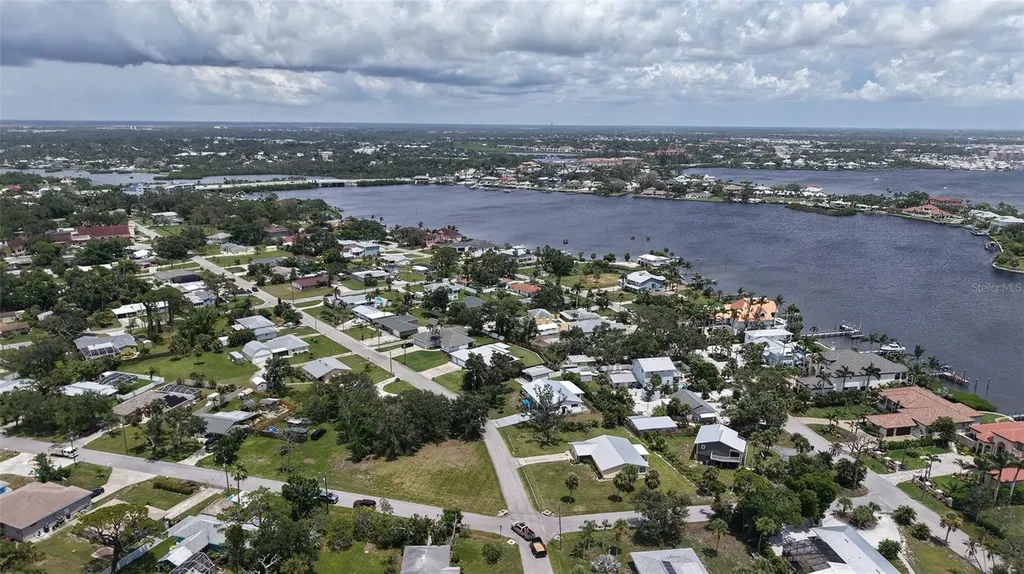 513 Pine Road Nokomis FL 34275
