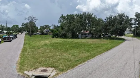513 Pine Road Nokomis FL 34275