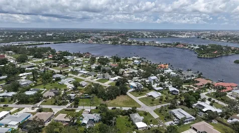513 Pine Road Nokomis FL 34275