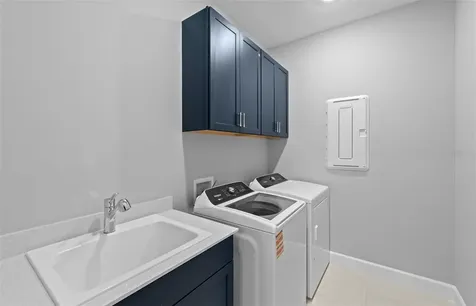 1832 Silver Shores Boulevard Englewood FL 34223