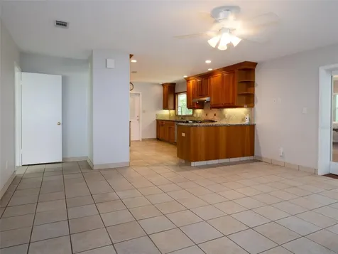 223 NW 29th Street Gainesville FL 32607