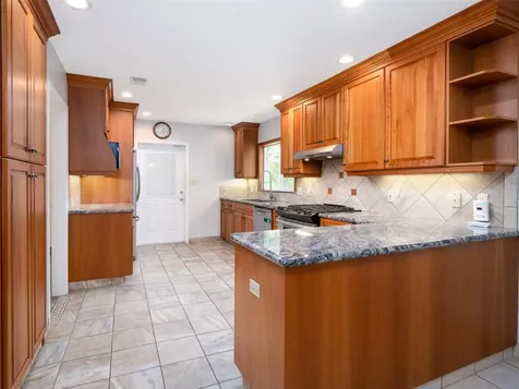 223 NW 29th Street Gainesville FL 32607