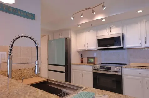 6372 Palma Del Mar Boulevard S St Petersburg FL 33715