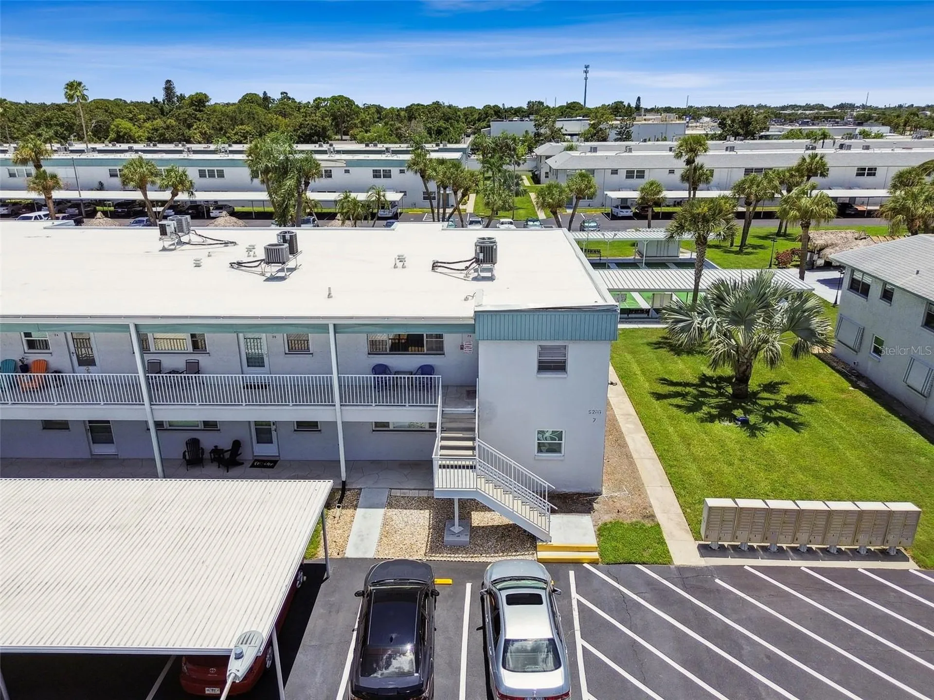 5286 81st Street N St Petersburg FL 33709
