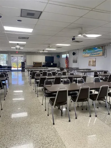 5286 81st Street N St Petersburg FL 33709