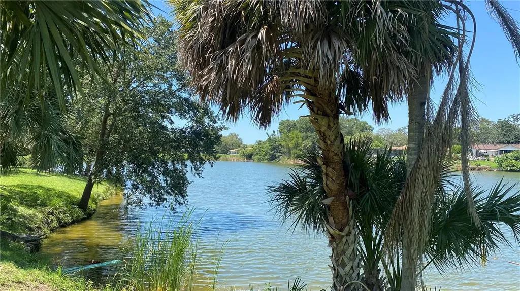 7624 Lake Forest Circle Port Richey FL 34668