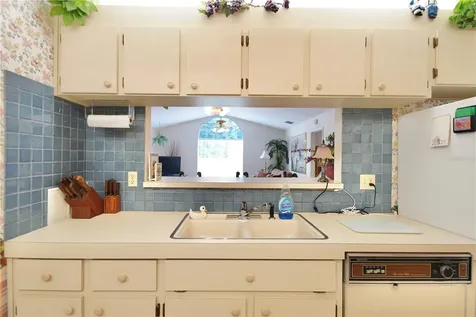 7624 Lake Forest Circle Port Richey FL 34668