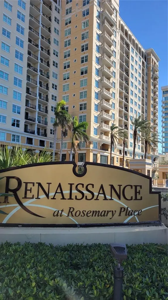750 N Tamiami Trail Sarasota FL 34236
