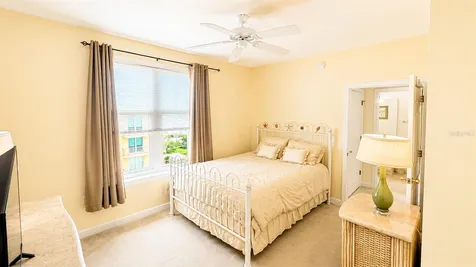 750 N Tamiami Trail Sarasota FL 34236