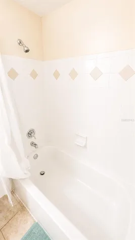 750 N Tamiami Trail Sarasota FL 34236
