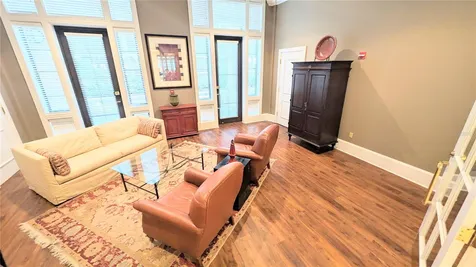 750 N Tamiami Trail Sarasota FL 34236