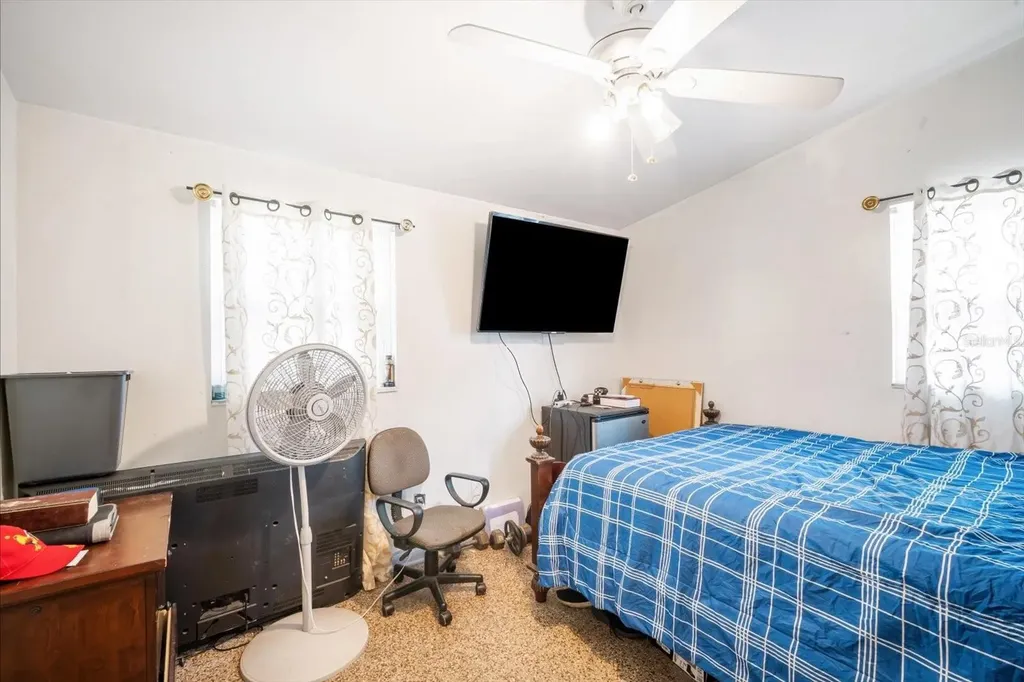 8101 N Dakota Avenue Tampa FL 33604