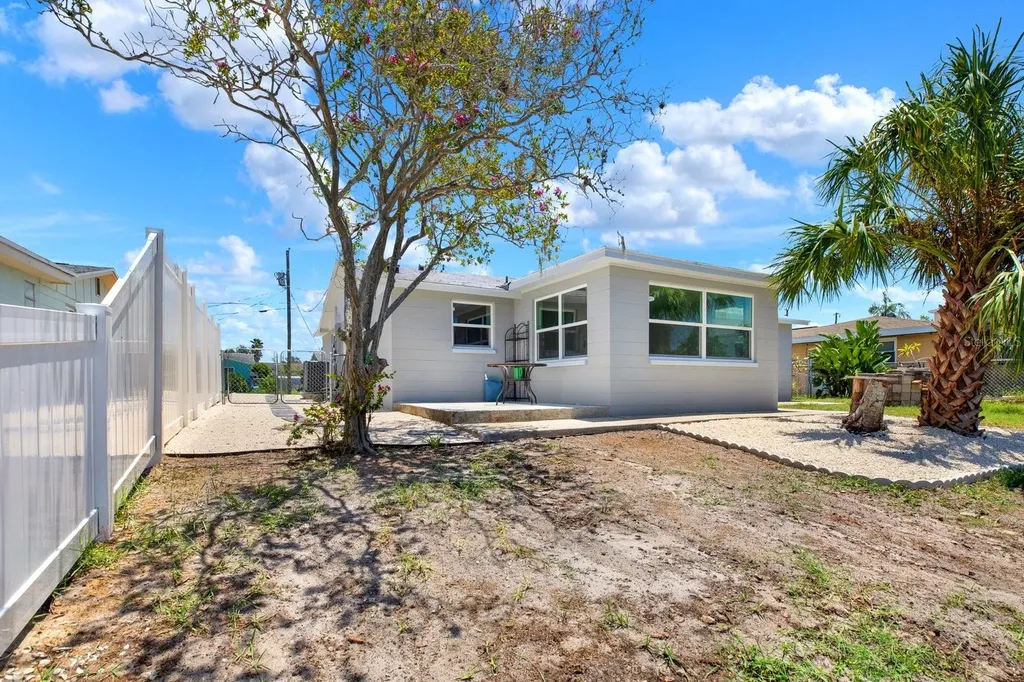 13739 Lavender Avenue Hudson FL 34667