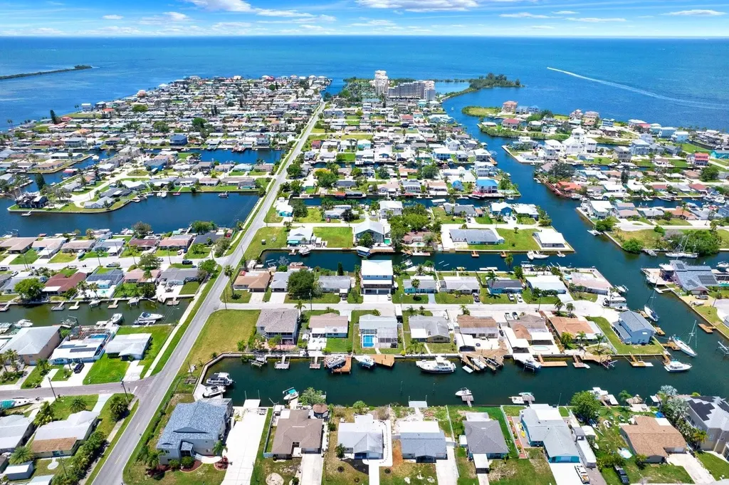 13739 Lavender Avenue Hudson FL 34667