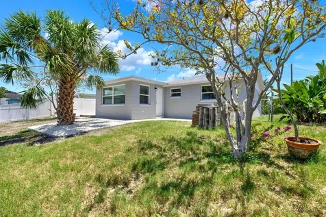 13739 Lavender Avenue Hudson FL 34667