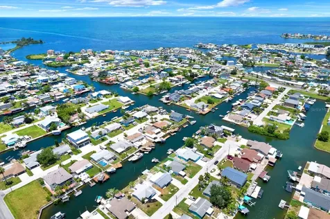 13739 Lavender Avenue Hudson FL 34667
