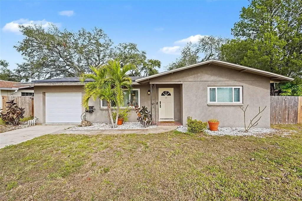 11115 101st Avenue Seminole FL 33772