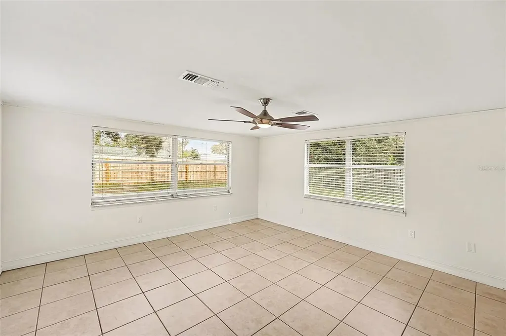 11115 101st Avenue Seminole FL 33772