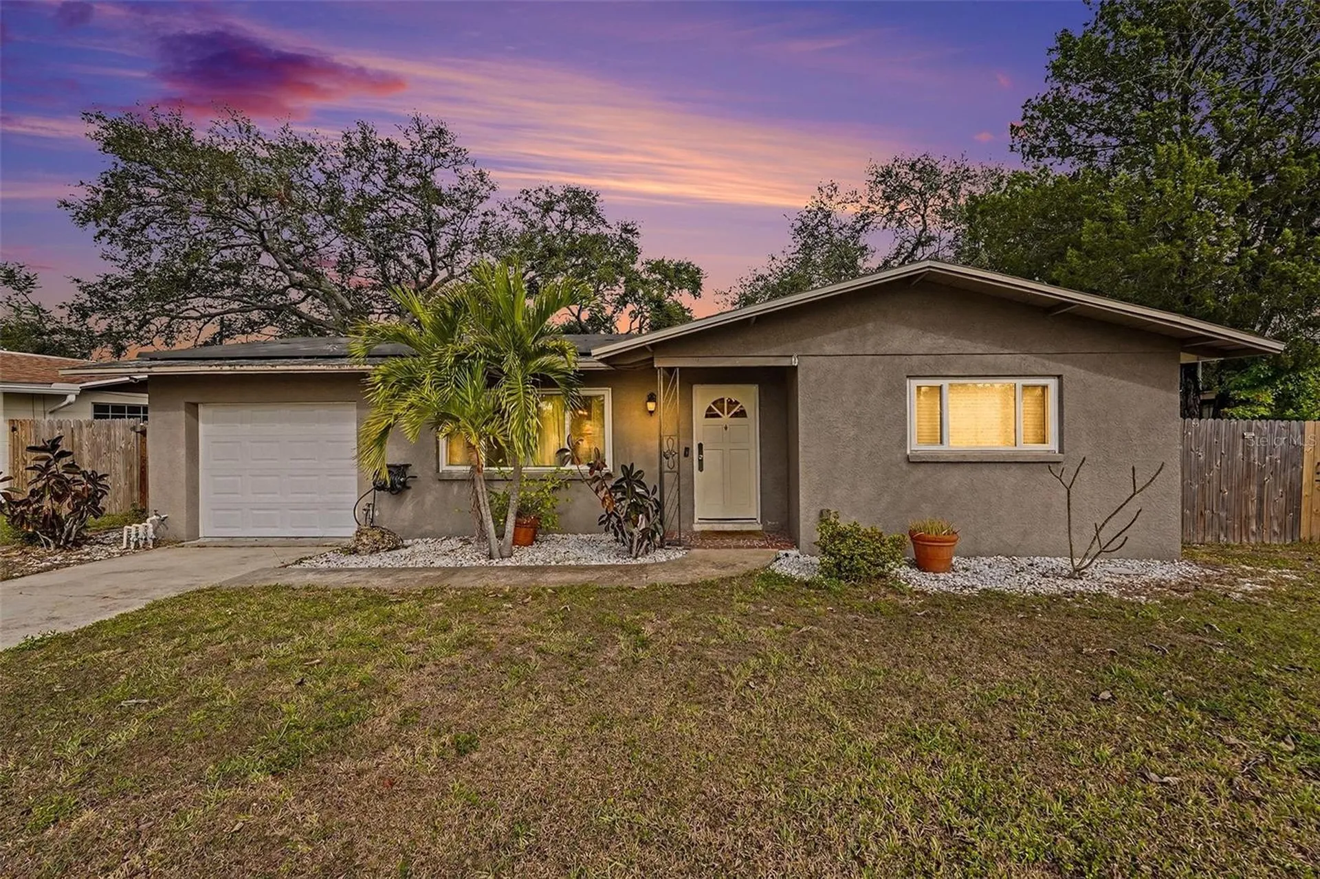 11115 101st Avenue Seminole FL 33772