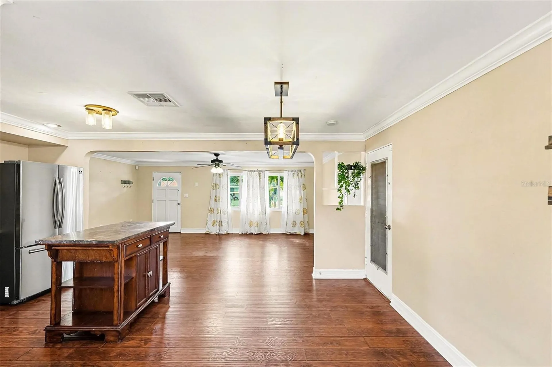 11115 101st Avenue Seminole FL 33772