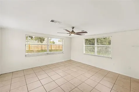 11115 101st Avenue Seminole FL 33772