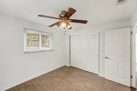 11115 101st Avenue Seminole FL 33772