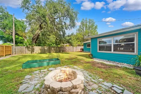 11115 101st Avenue Seminole FL 33772