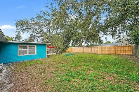 11115 101st Avenue Seminole FL 33772