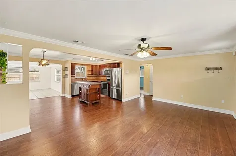 11115 101st Avenue Seminole FL 33772
