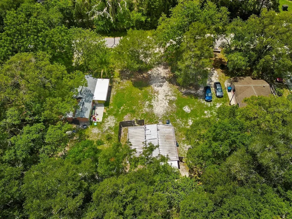 506 Roosevelt Avenue Masaryktown FL 34604