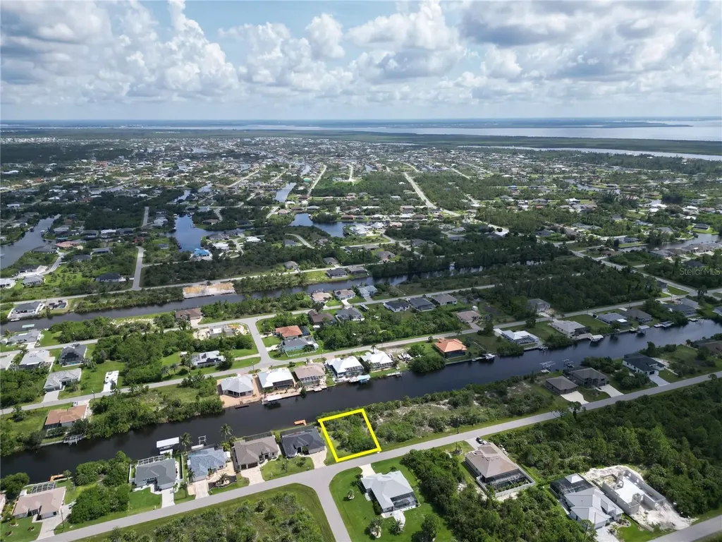 15120 Hennipen Circle Port Charlotte FL 33981