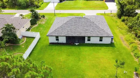 2713 Embassy Road North Port FL 34291