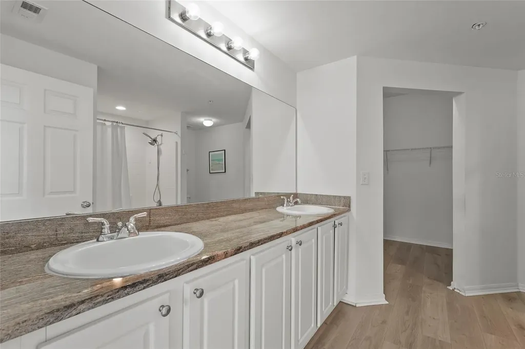 5551 Bentgrass Drive Sarasota FL 34235