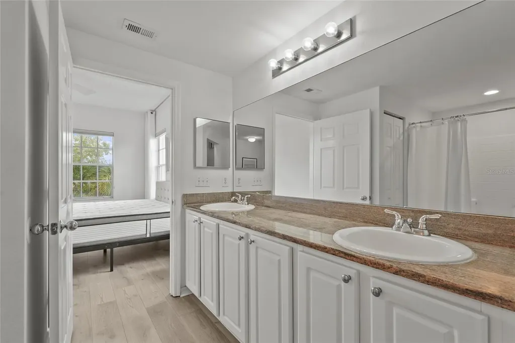 5551 Bentgrass Drive Sarasota FL 34235