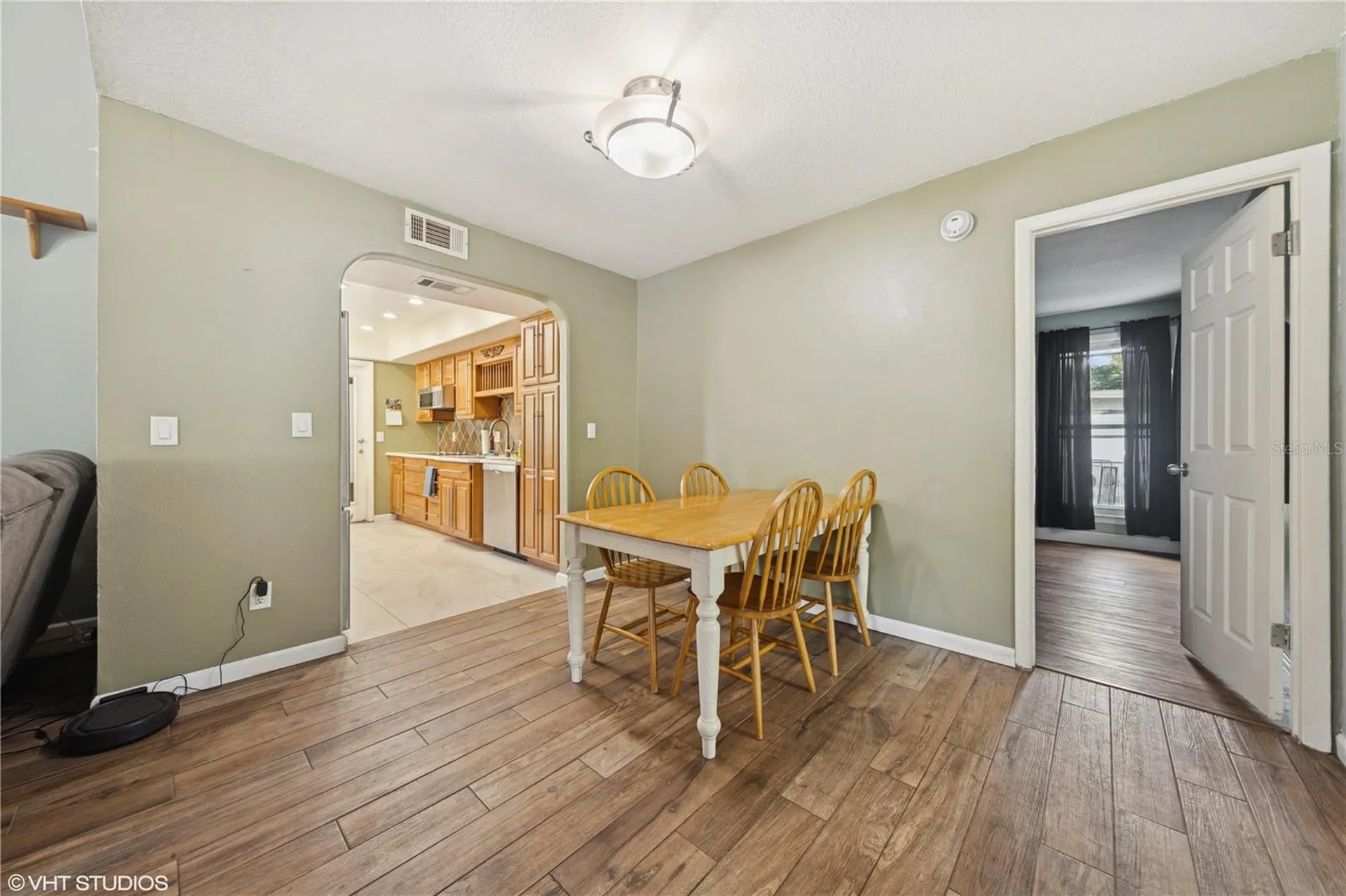 4907 Country Aire Lane Tampa FL 33624