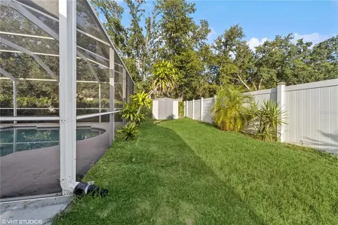 4907 Country Aire Lane Tampa FL 33624