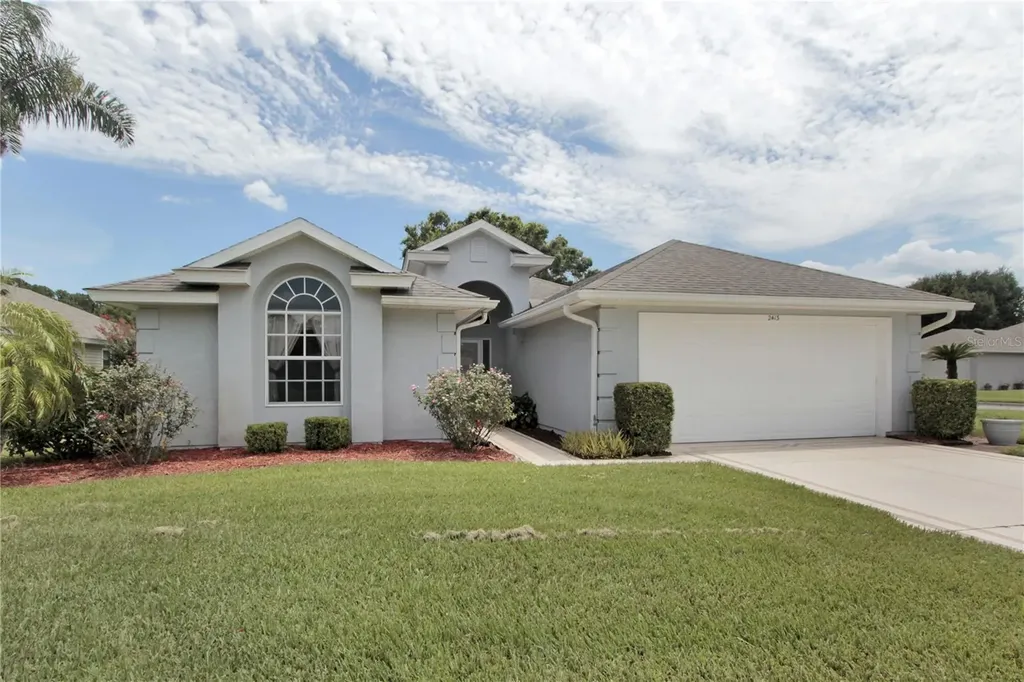 2413 Baywater Road Tavares FL 32778