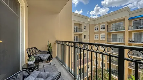 1064 N Tamiami Trail Sarasota FL 34236