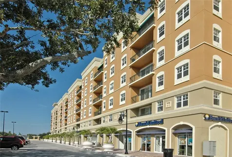 1064 N Tamiami Trail Sarasota FL 34236