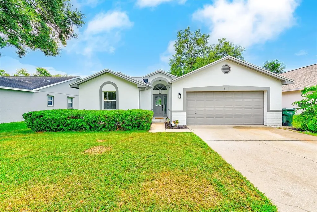 2517 Southern Oak Circle Clearwater FL 33764