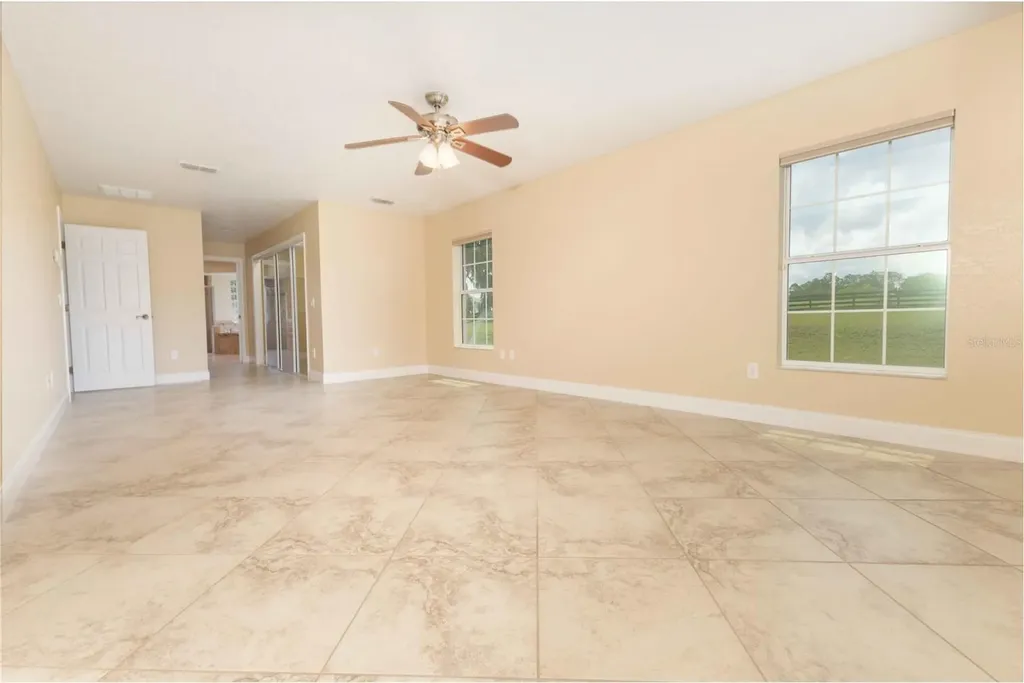2679 NE 108th Lane Oxford FL 34484