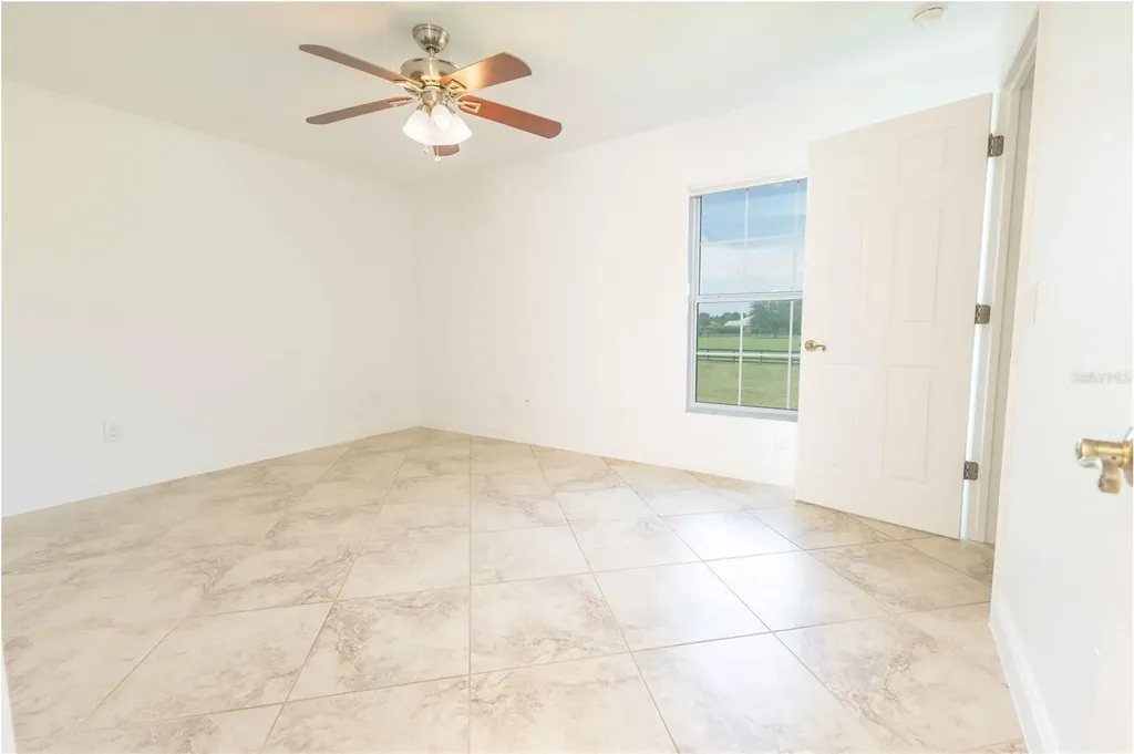 2679 NE 108th Lane Oxford FL 34484